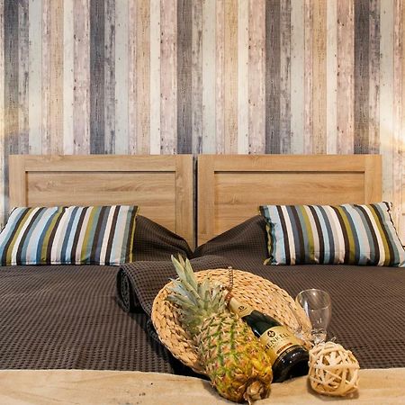Safe Quiet Rooms In Apartment Close To Metro Station And Walk Acropolis Athena Bagian luar foto