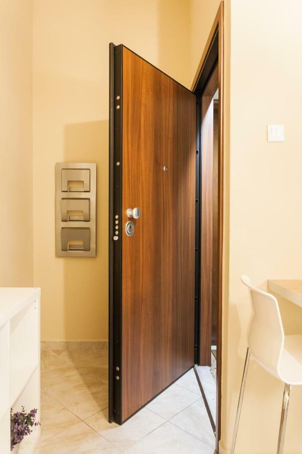 Safe Quiet Rooms In Apartment Close To Metro Station And Walk Acropolis Athena Bagian luar foto